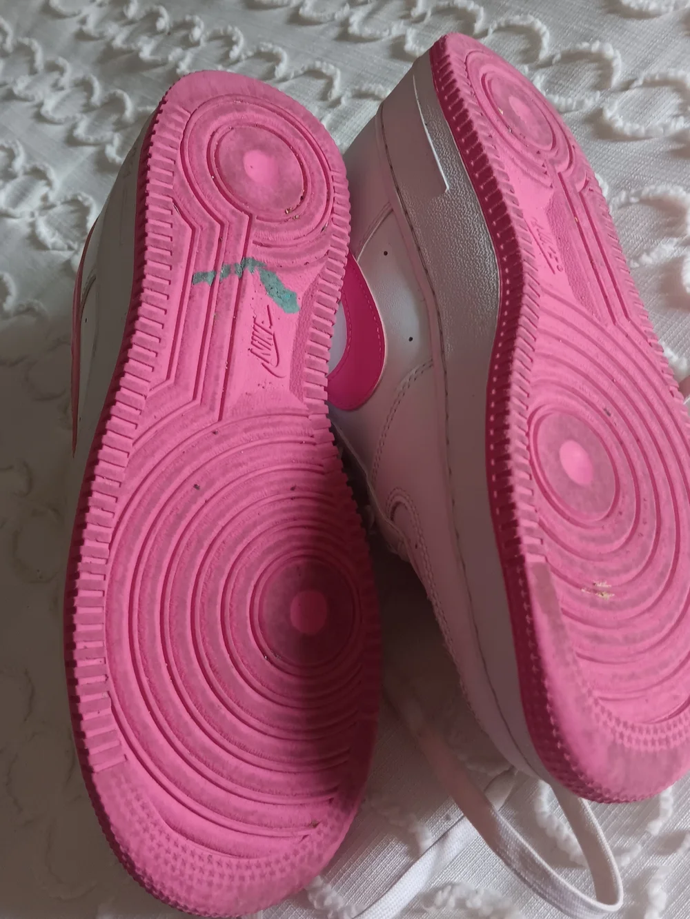 Nike Kids White Sneakers with Pink Swoosh and Pink Outsole